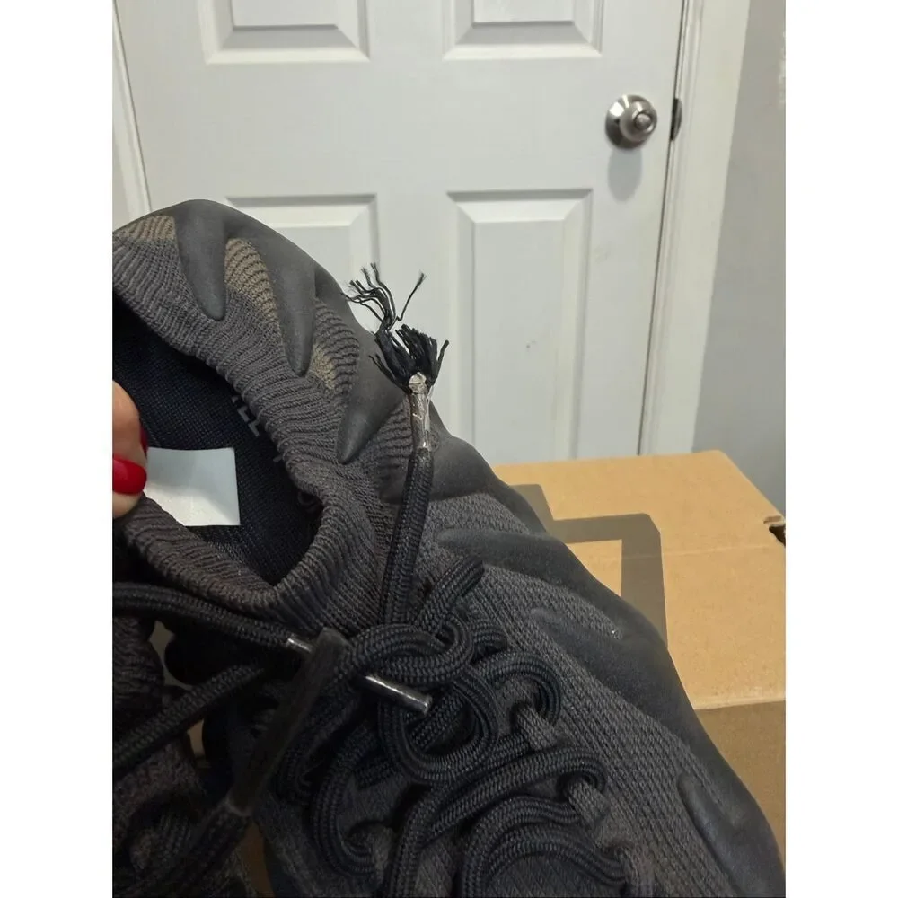 Adidas yeezy 450 utility black sneaker size US 9